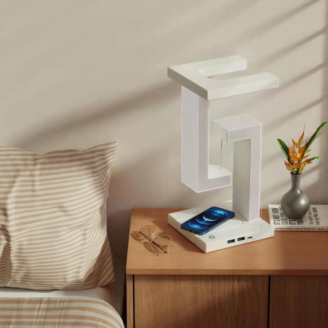 SmartDock Charging Table